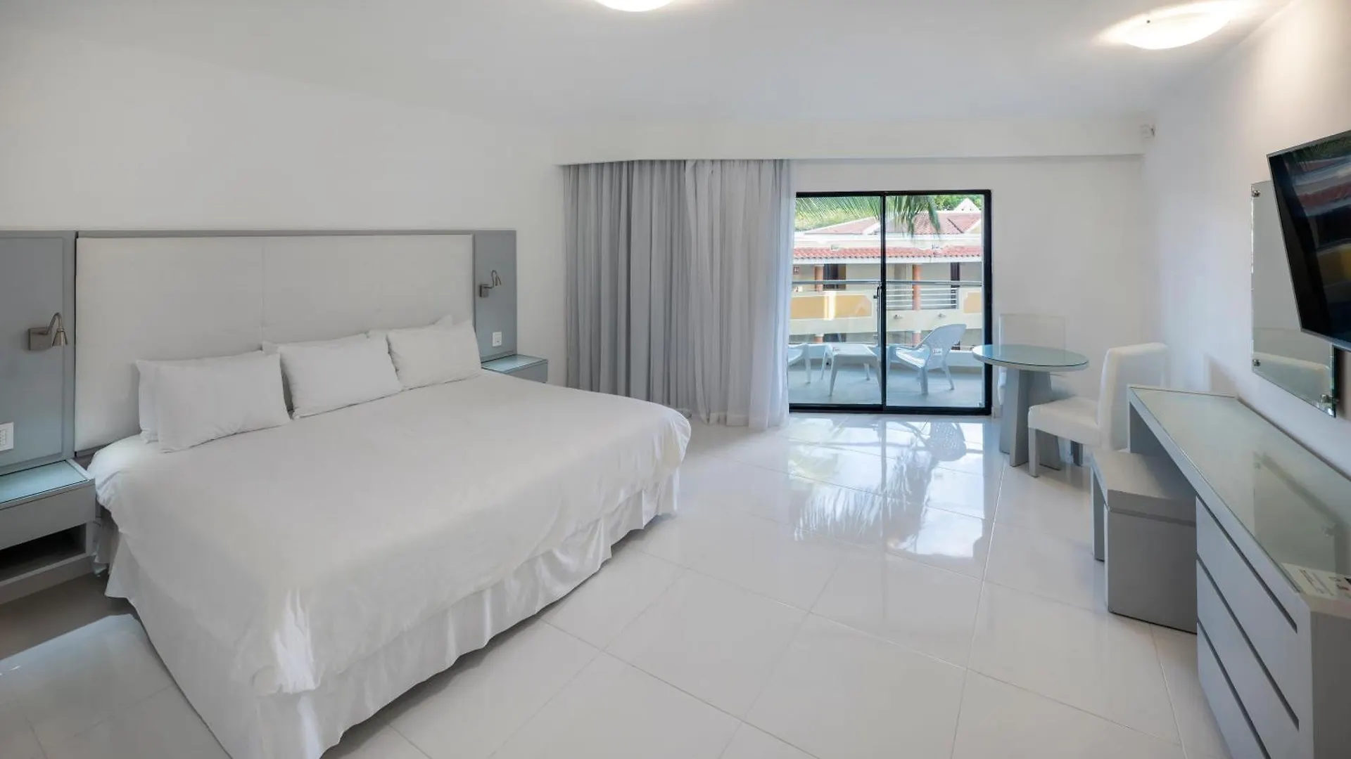 Курортный комплекс Viva Dominicus Beach By Wyndham, A Trademark All Inclusive Байяибе